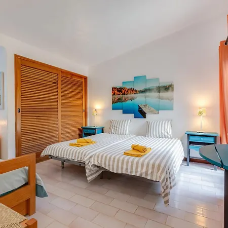 דירה Casa Nini - 6 Com Ac E A 100 M Da Monica Isabel *