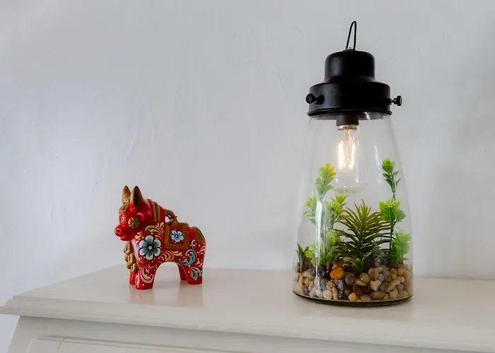 Casa Nini - 6 Com Ac E A 100 M Da Monica Isabel Апартаменты *