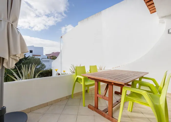 Апартаменты Casa Nini - 6 Com Ac E A 100 M Da Monica Isabel *