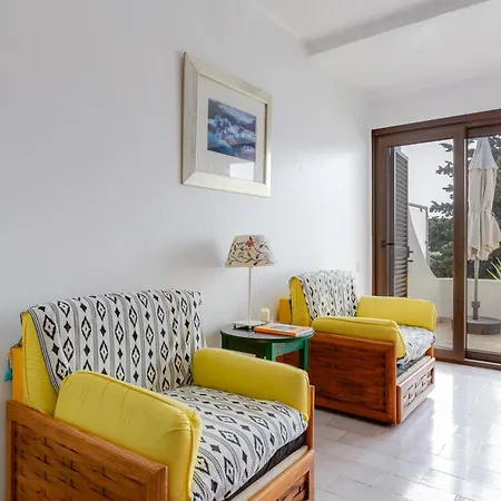 Casa Nini - 6 Com Ac E A 100 M Da Monica Isabel アルブフェイラ